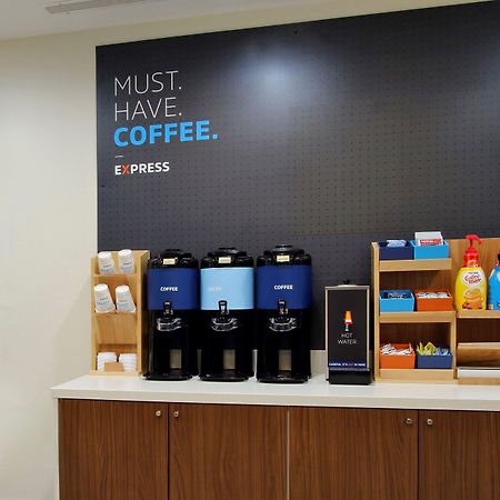 Holiday Inn Express & Suites Evansville North By Ihg Warrenton Екстериор снимка