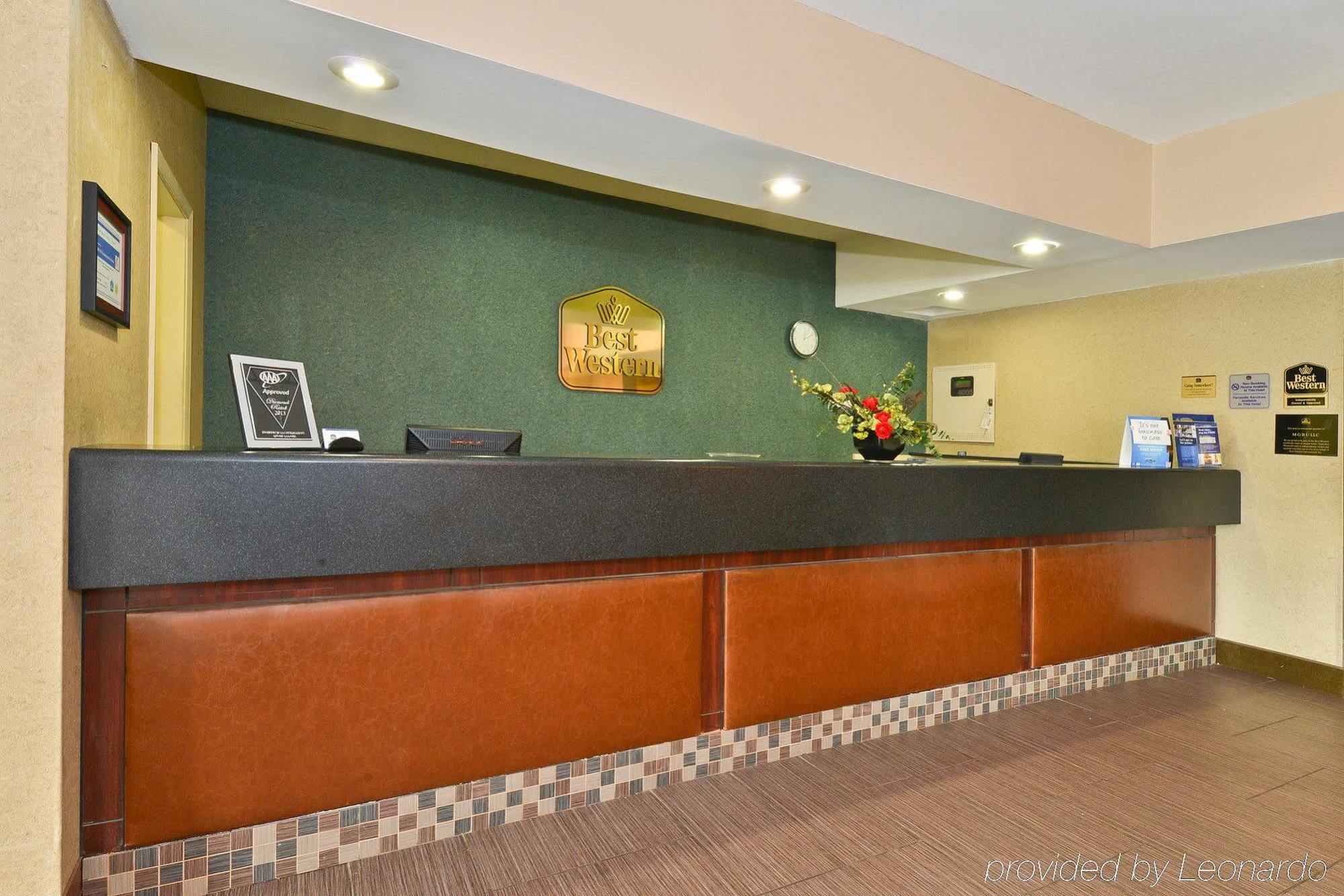 Holiday Inn Express & Suites Evansville North By Ihg Warrenton Екстериор снимка